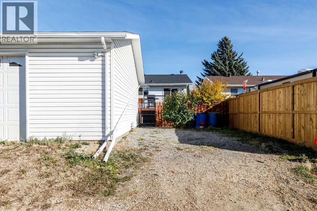 88 Noble Avenue Property Photo 40