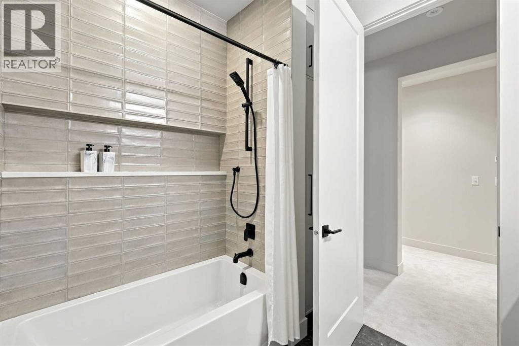 729 Serenity Bend Property Photo 40