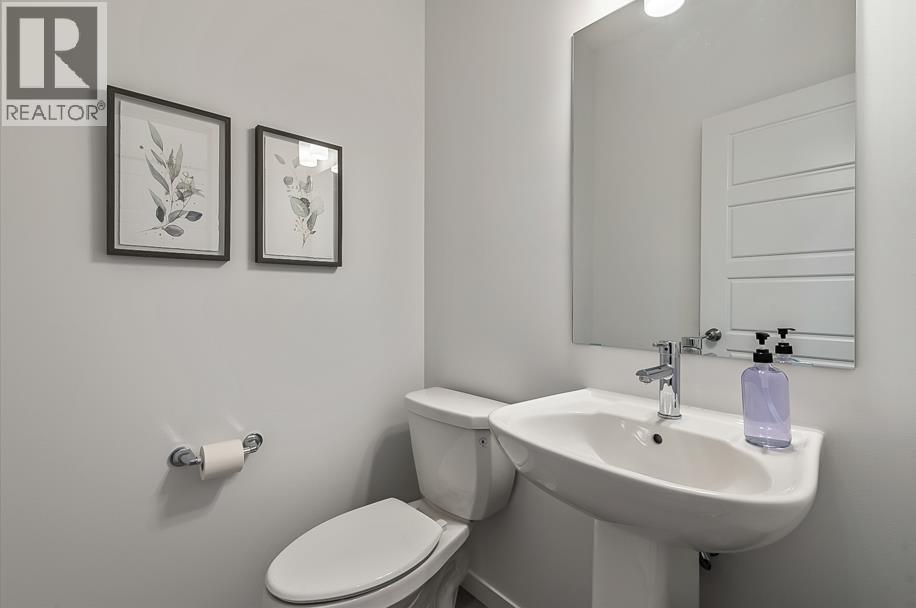 27 Ware Street Property Photo 14