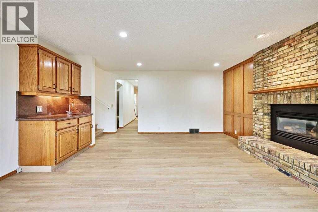 7 Suncastle Crescent Se Property Photo 23