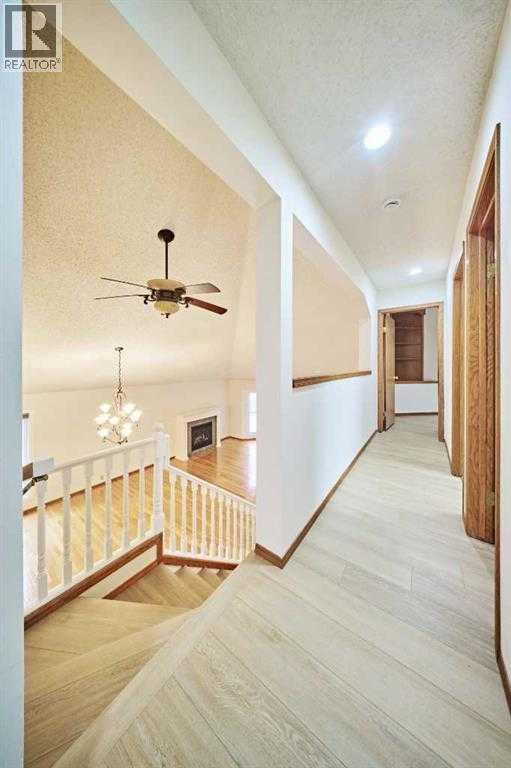 7 Suncastle Crescent Se Property Photo 29