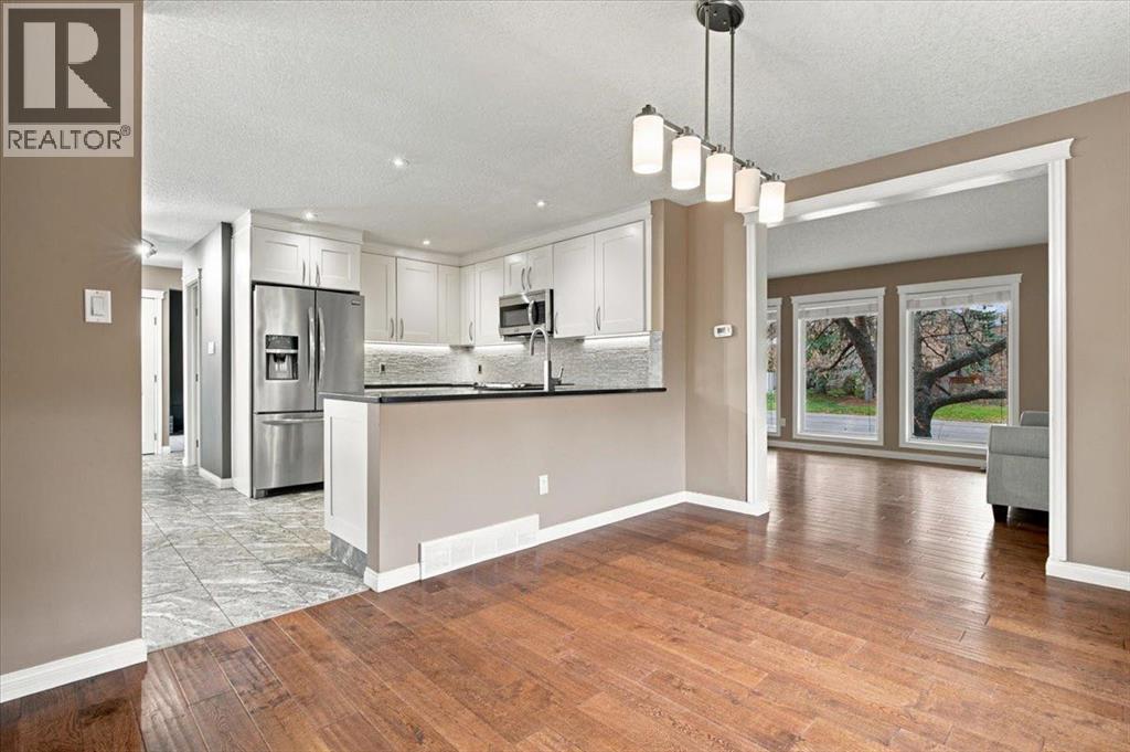 9814 75 Avenue Property Photo 11