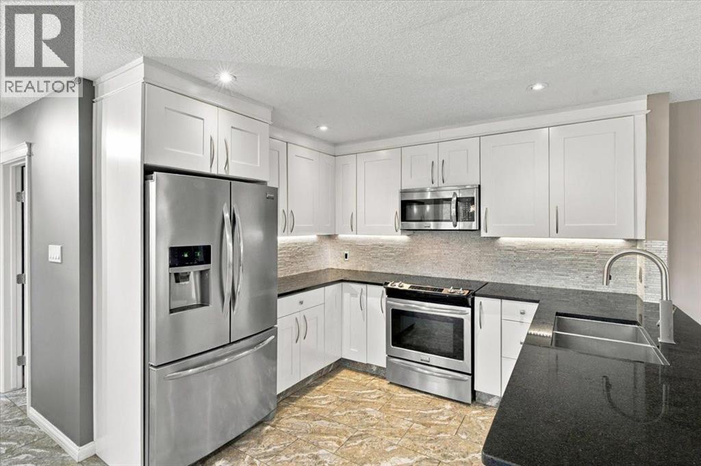 9814 75 Avenue Property Photo 13