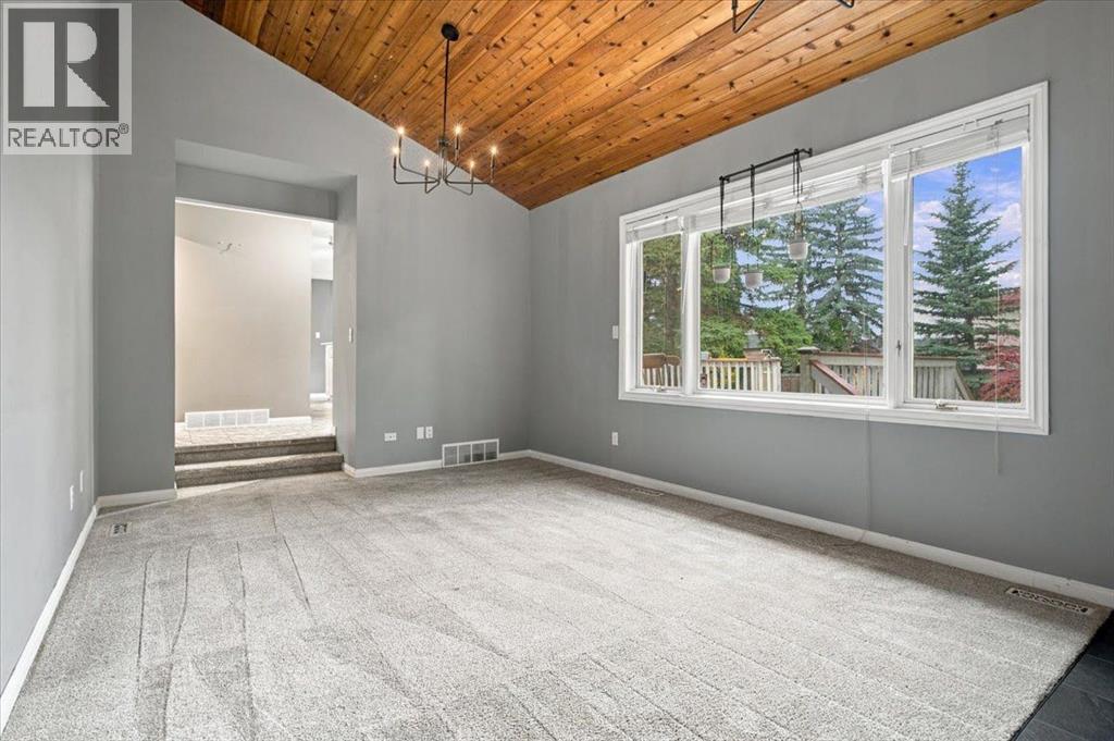 9814 75 Avenue Property Photo 23