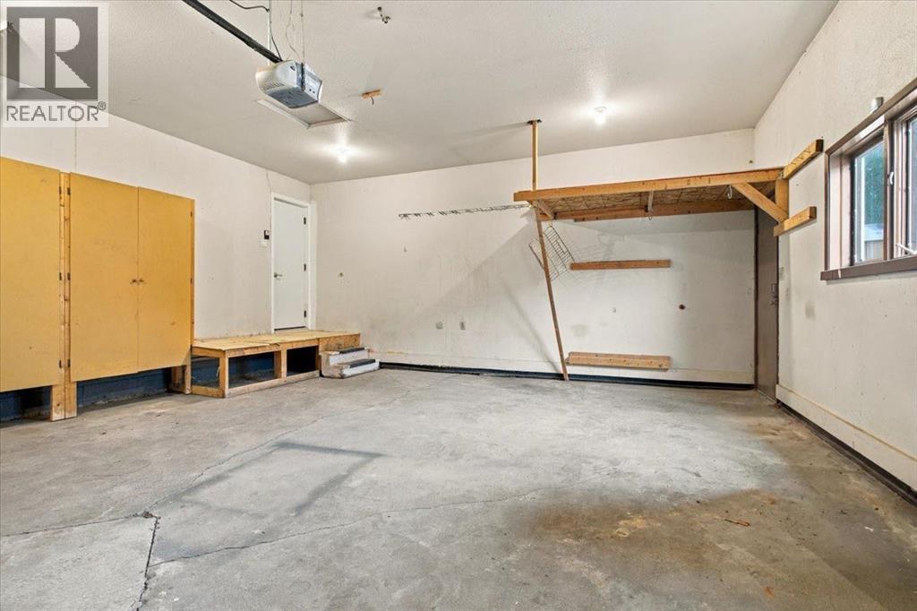 9814 75 Avenue Property Photo 40