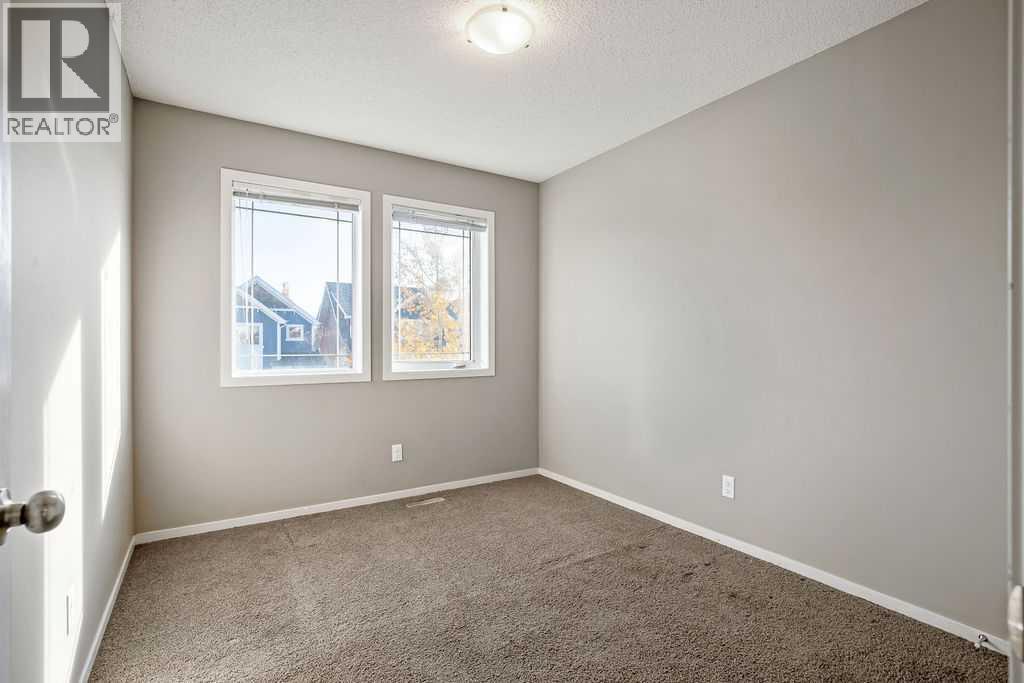 126 River Heights Crescent Property Photo 24