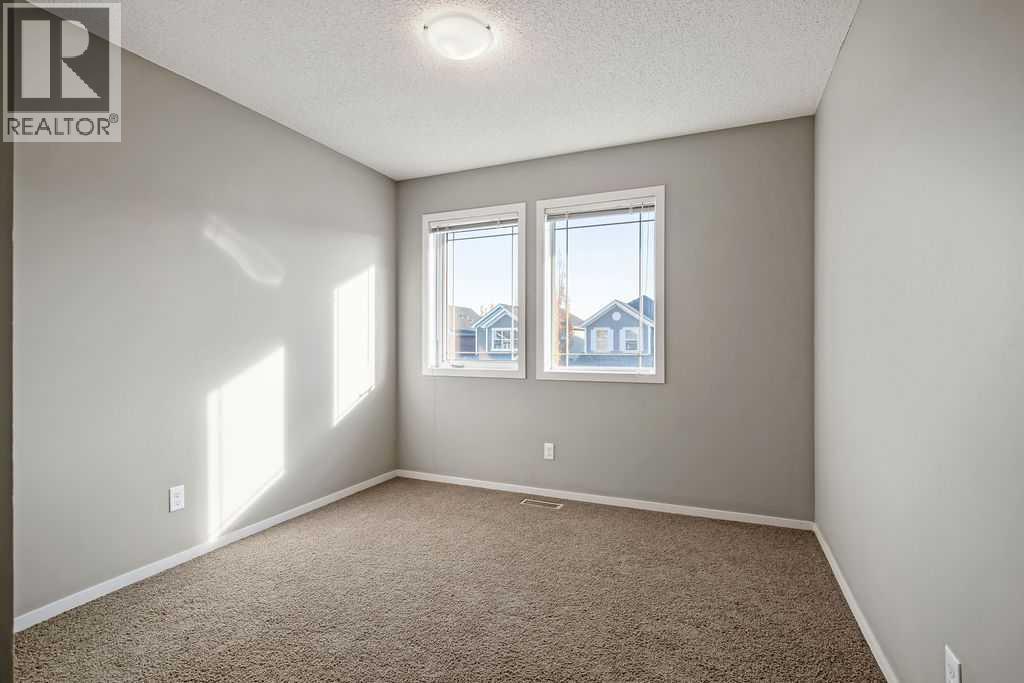 126 River Heights Crescent Property Photo 26