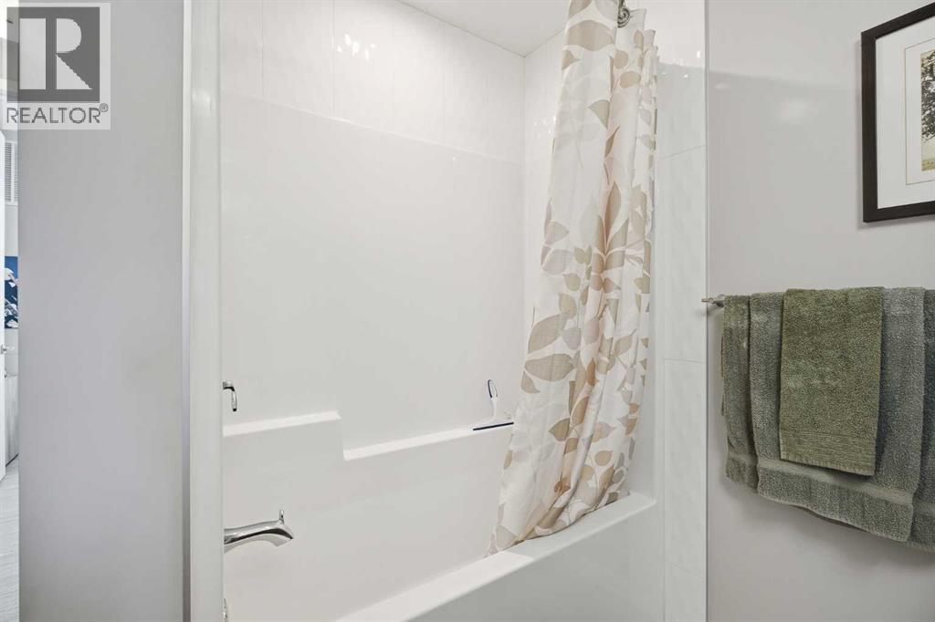 2231 Mahogany Boulevard Southeast Property Photo 20