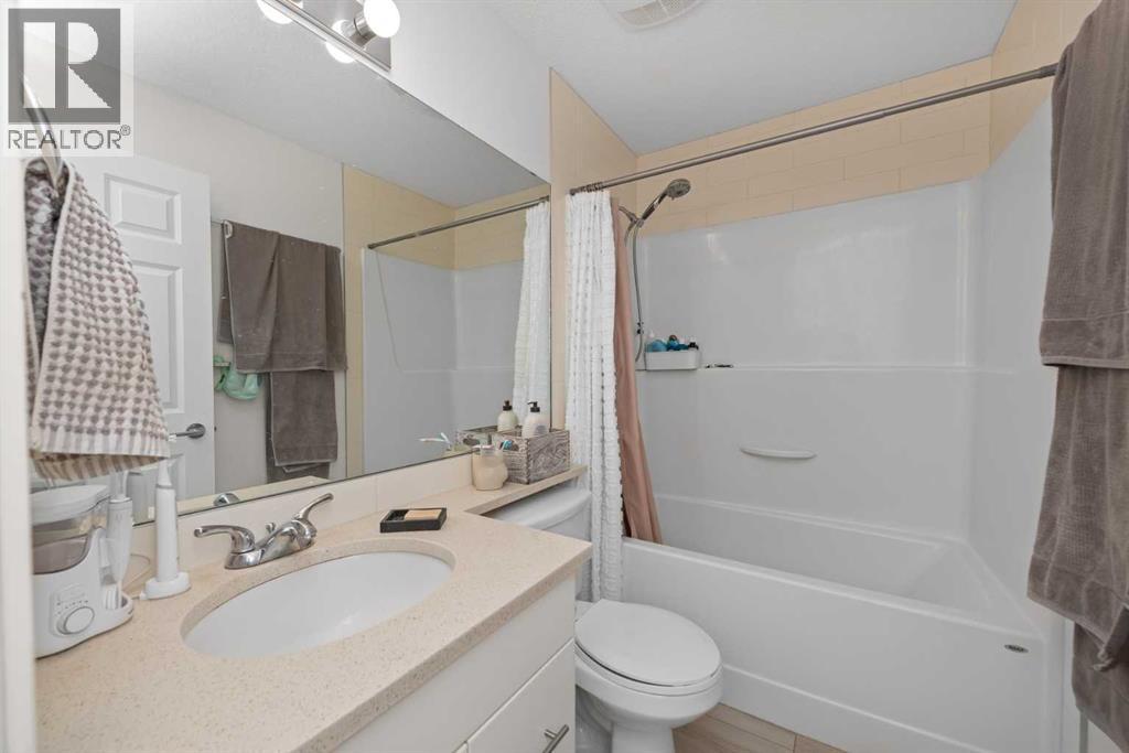 215 Legacy Boulevard Southeast Property Photo 19