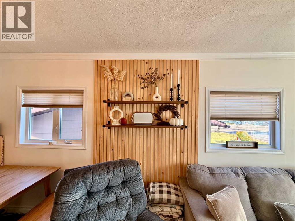 4832 51 Avenue Property Photo 7