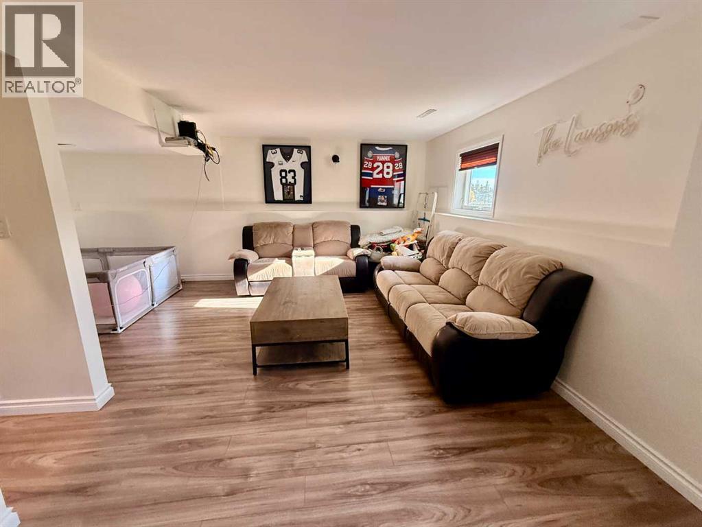 4832 51 Avenue Property Photo 19