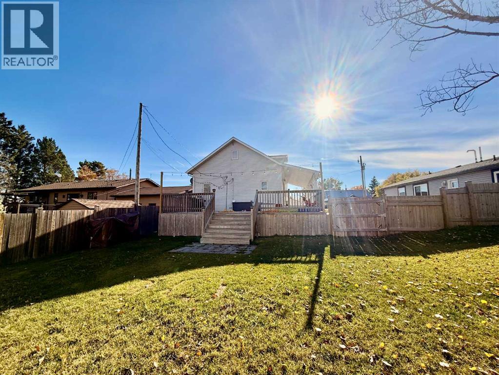 4832 51 Avenue Property Photo 21