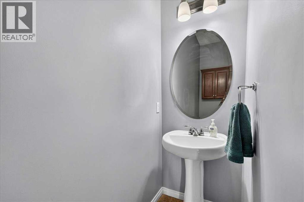 18 Copperstone Drive Se Property Photo 22
