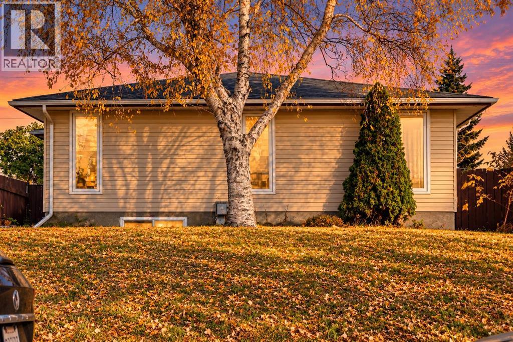 6020 18 Avenue Ne Property Photo 3