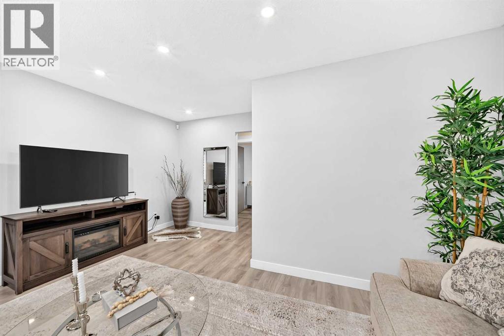 6020 18 Avenue Ne Property Photo 6