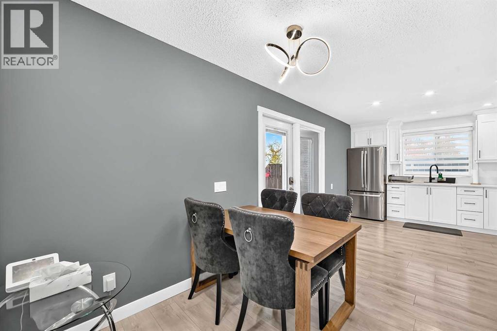 6020 18 Avenue Ne Property Photo 9