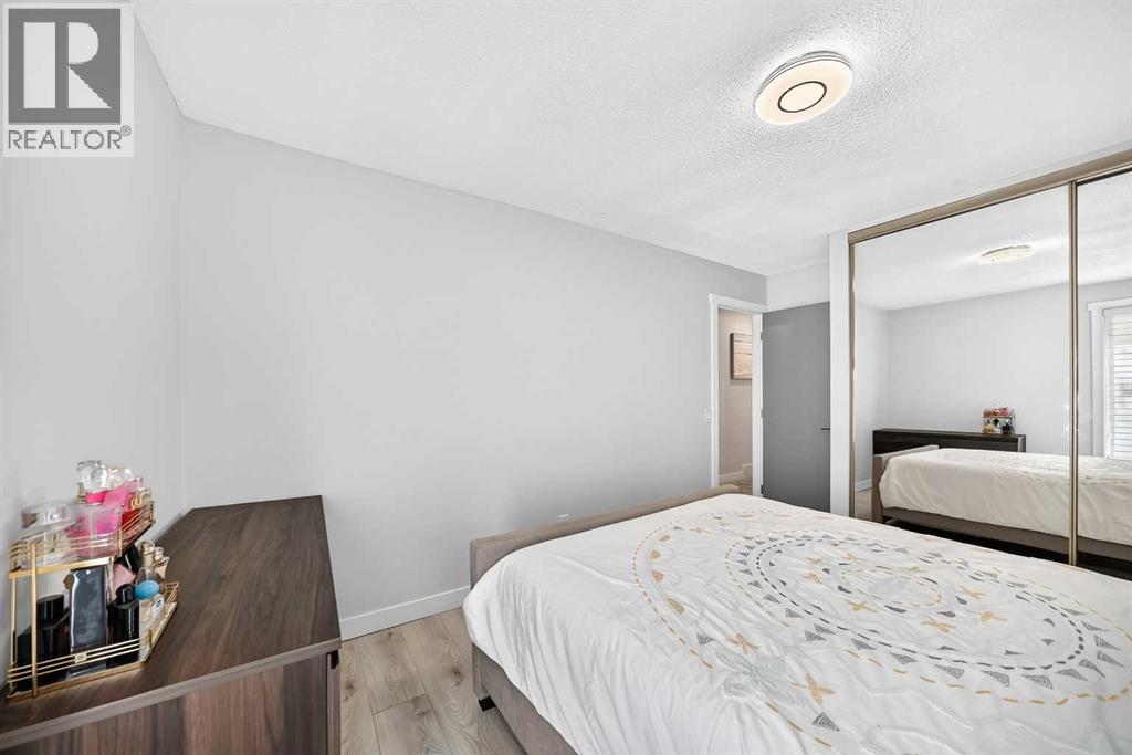 6020 18 Avenue Ne Property Photo 15