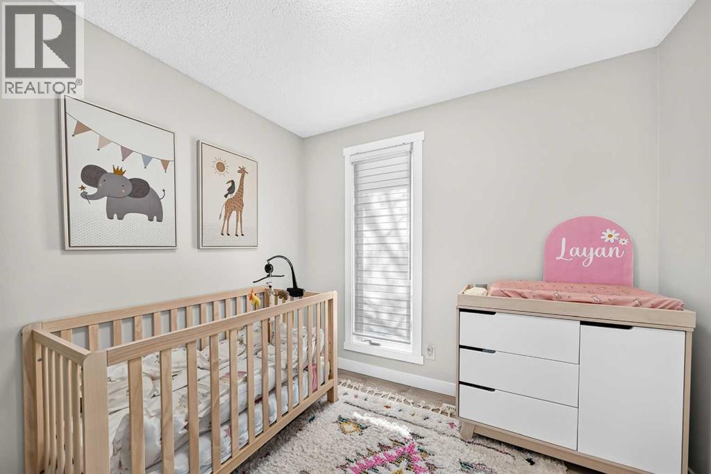 6020 18 Avenue Ne Property Photo 20