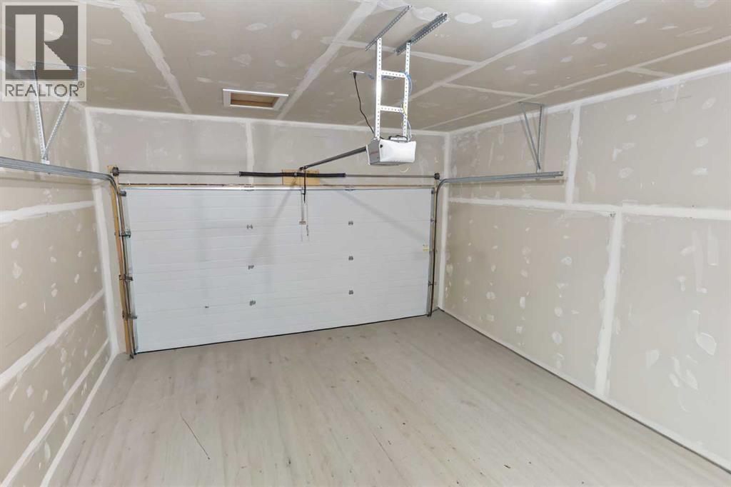 2 Miners Road W Property Photo 37
