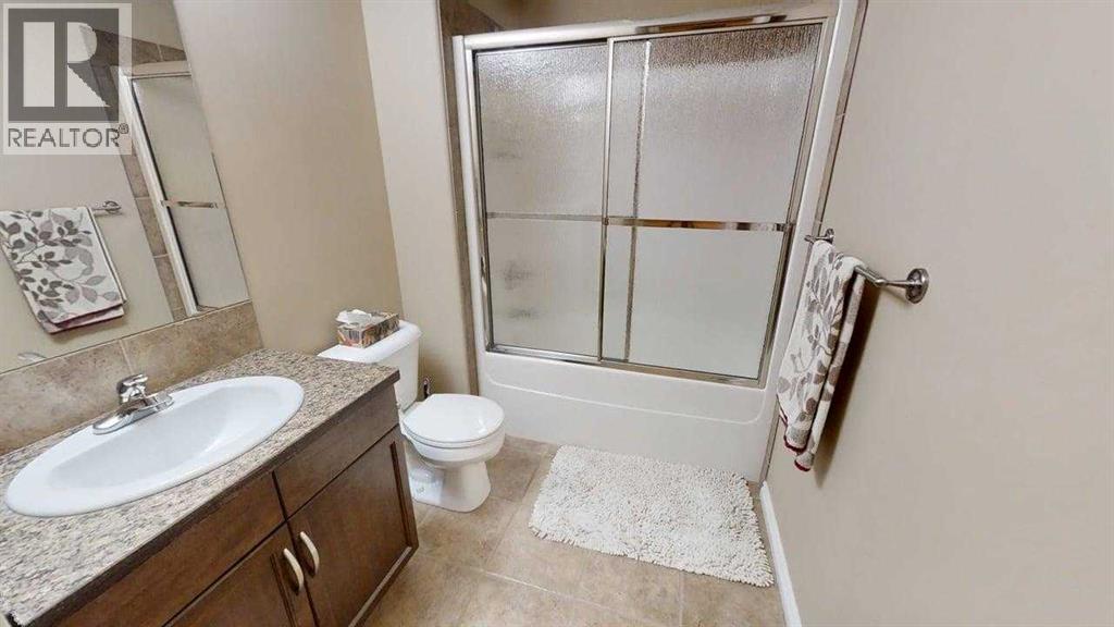 282 Couleesprings Terrace S Property Photo 28