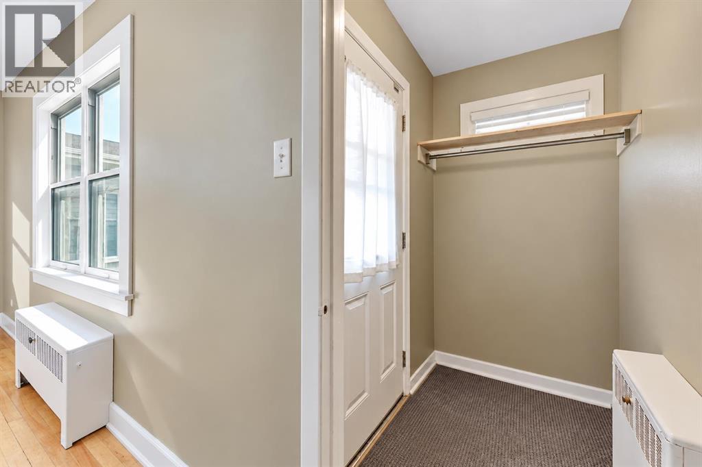 11 Poplar Crescent Property Photo 4
