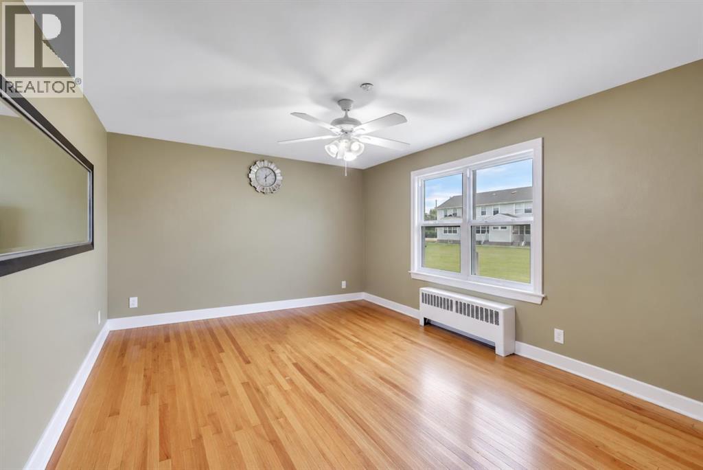 11 Poplar Crescent Property Photo 6