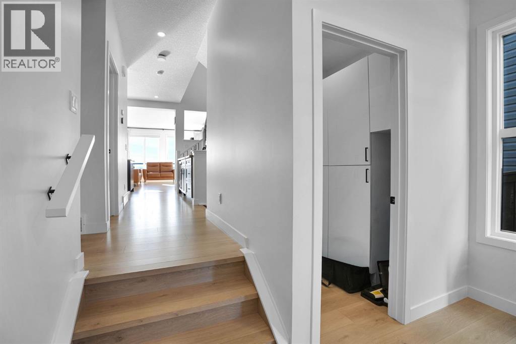 111 Setonstone Landing Se Property Photo 4