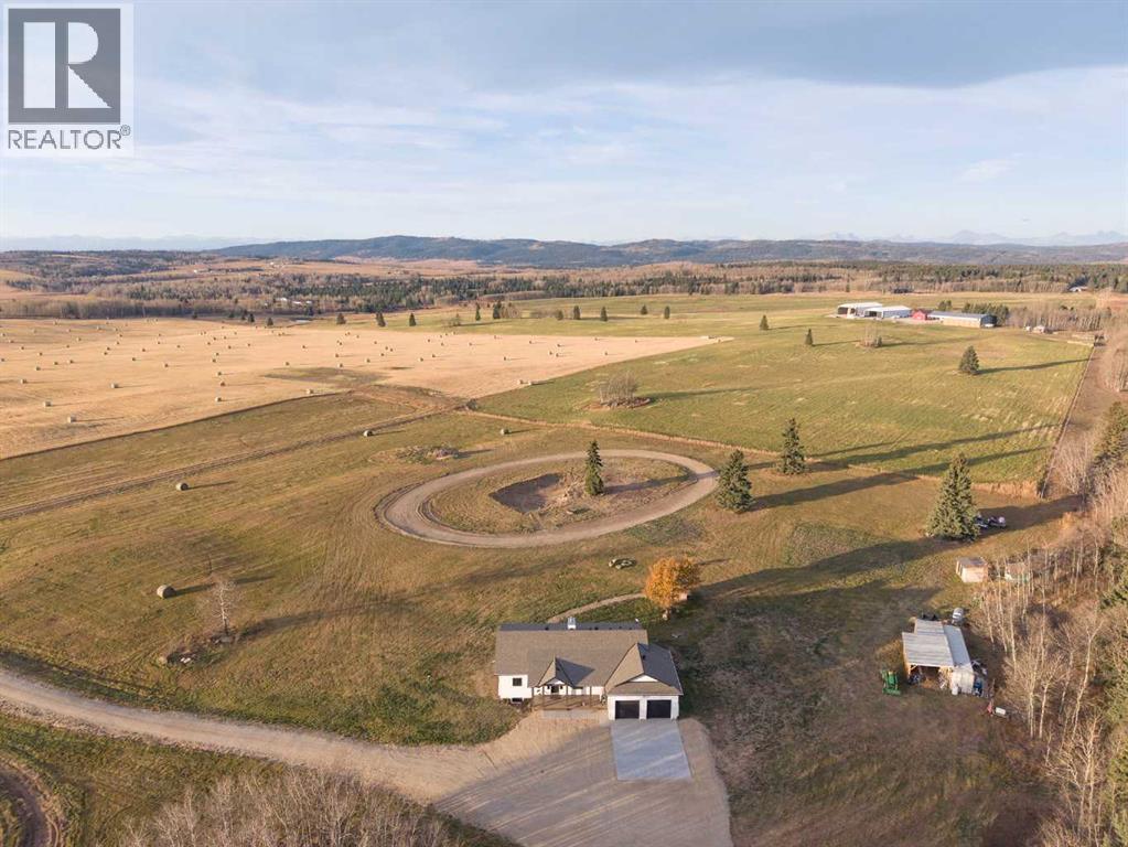 275221 Horse Creek Road Property Photo 1