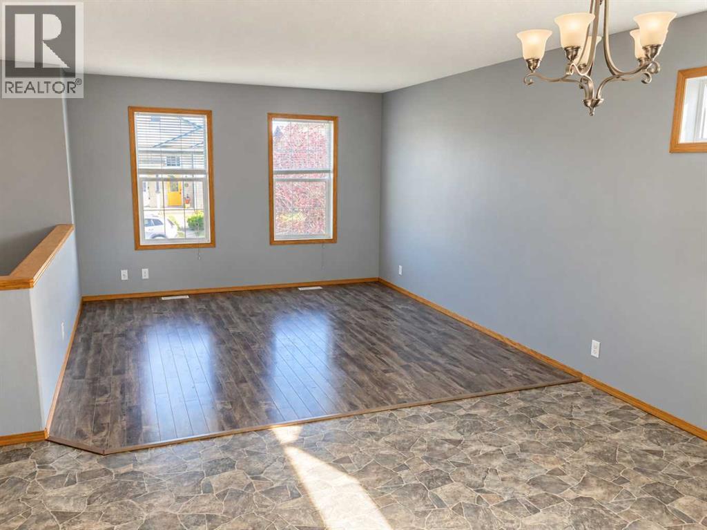 233 Kendrew Drive Property Photo 6