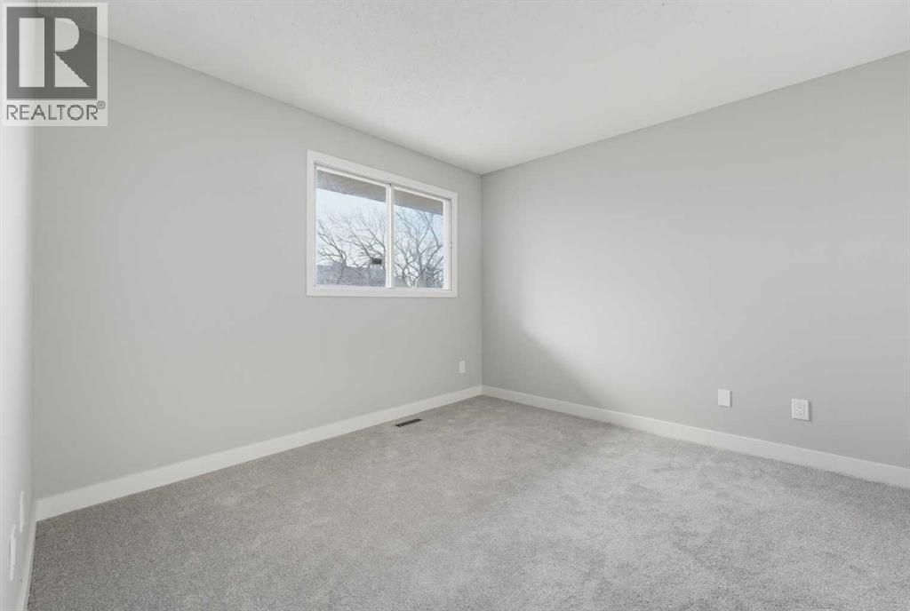 2519 38 Street Northeast Property Photo 15
