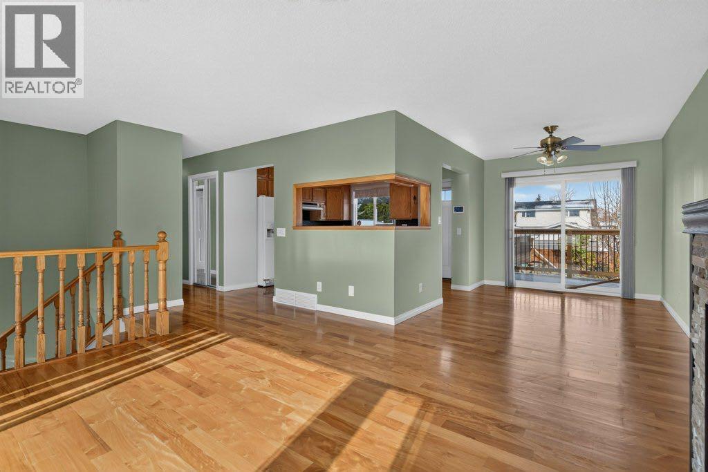 6024 Pinecrest Way Ne Property Photo 7