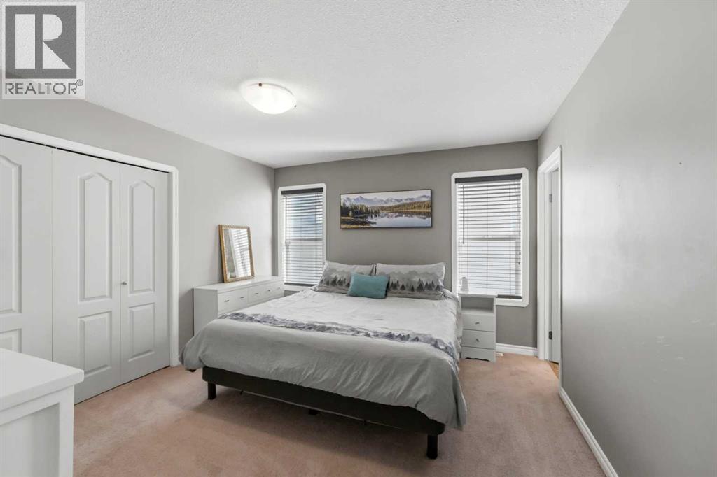 272 Jennings Crescent Property Photo 10