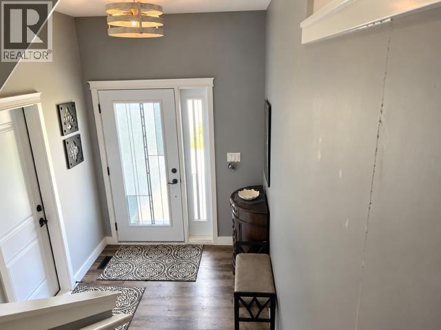 253 Greenwood Road Property Photo 2
