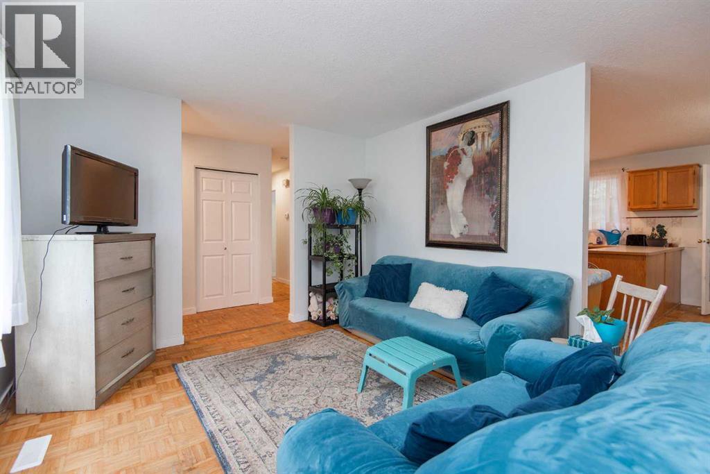 105 Bell Street Property Photo 6