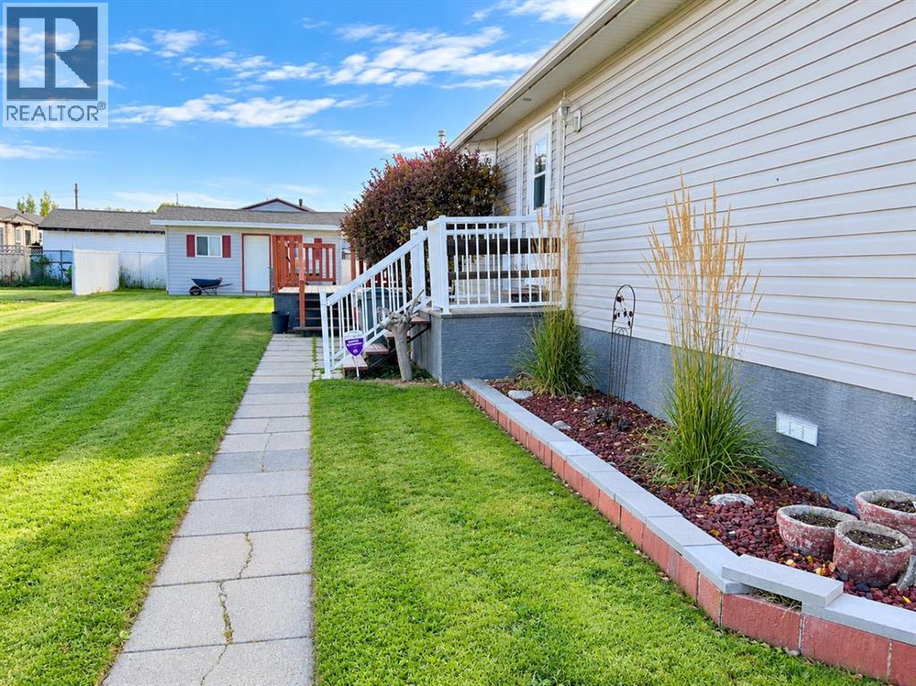 29 Henke Place Property Photo 3