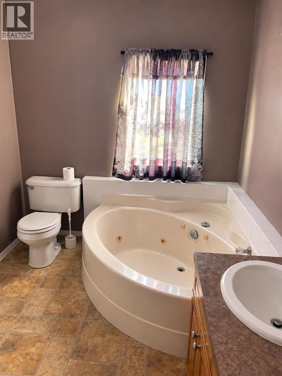 29 Henke Place Property Photo 12