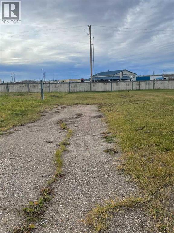 28 & 29 Deerglen Trailer Park Property Photo 1