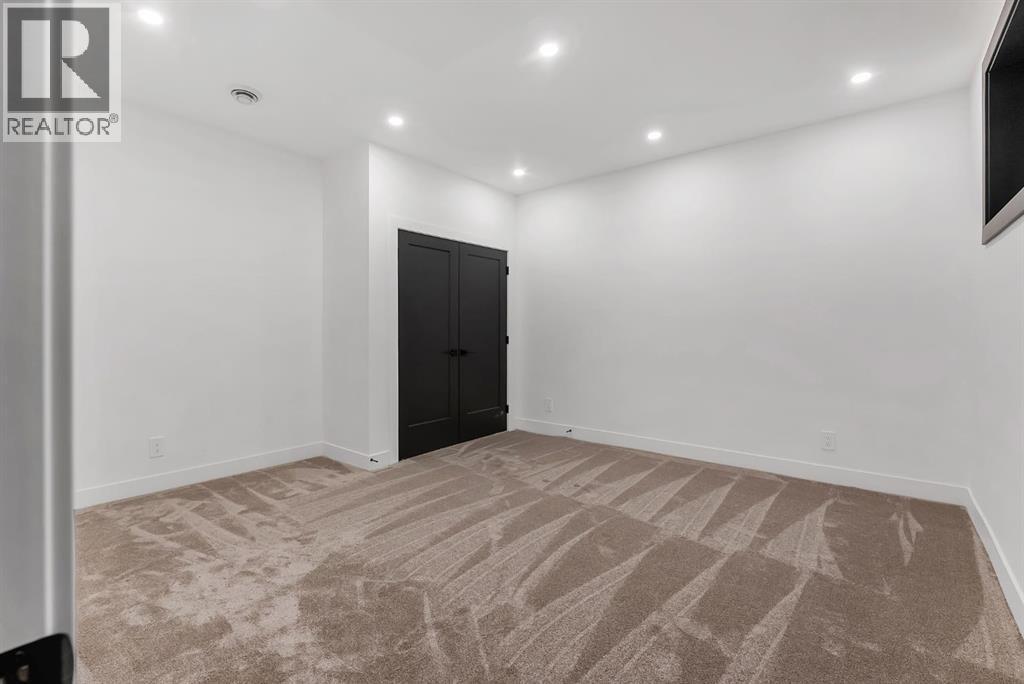2613 35 Street Sw Property Photo 46