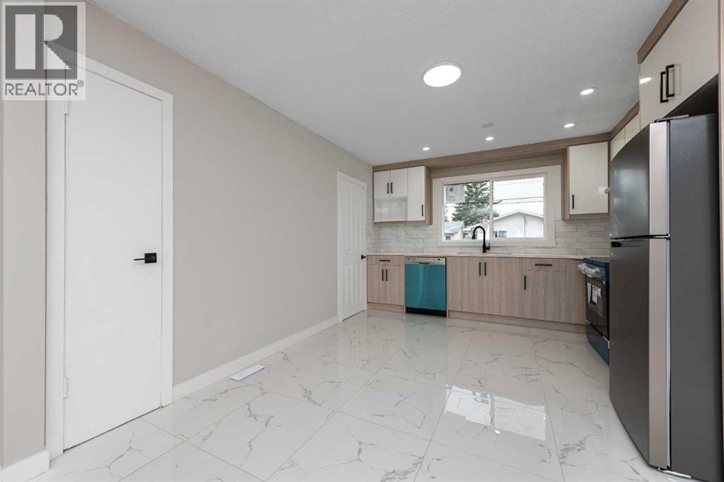 43 Maranda Close Ne Property Photo 8