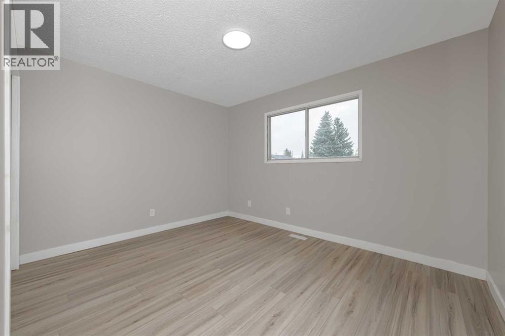 43 Maranda Close Ne Property Photo 10