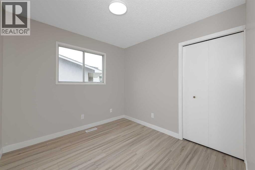 43 Maranda Close Ne Property Photo 12