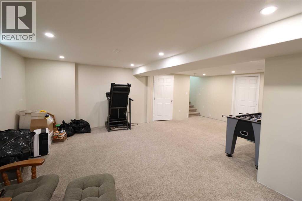 5612 57 Street Property Photo 19