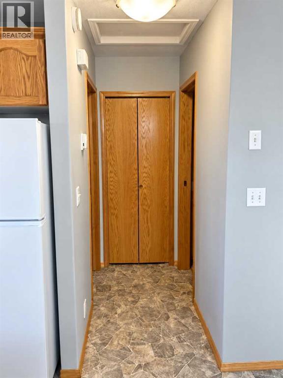 231 & 233 Kendrew Drive Property Photo 4