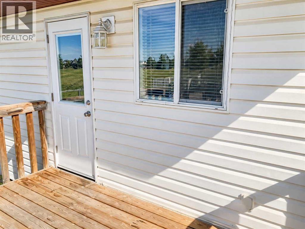 231 & 233 Kendrew Drive Property Photo 11