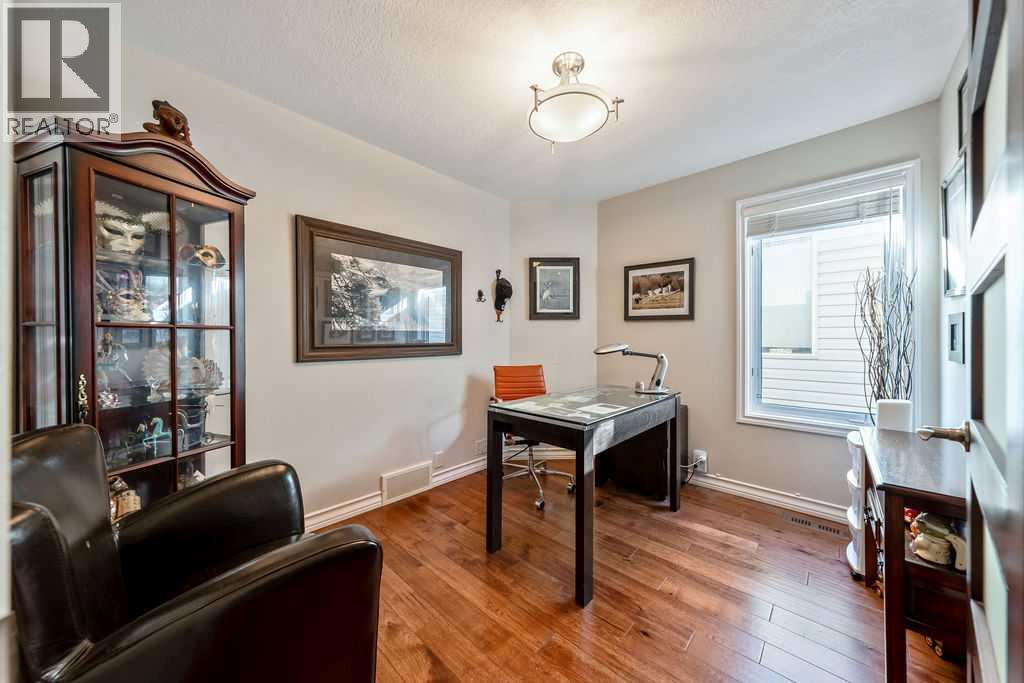 7 Springbank View Sw Property Photo 9