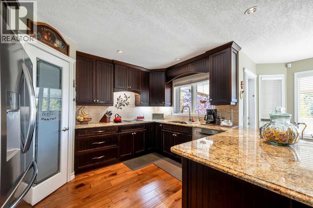7 Springbank View Sw Property Photo 12
