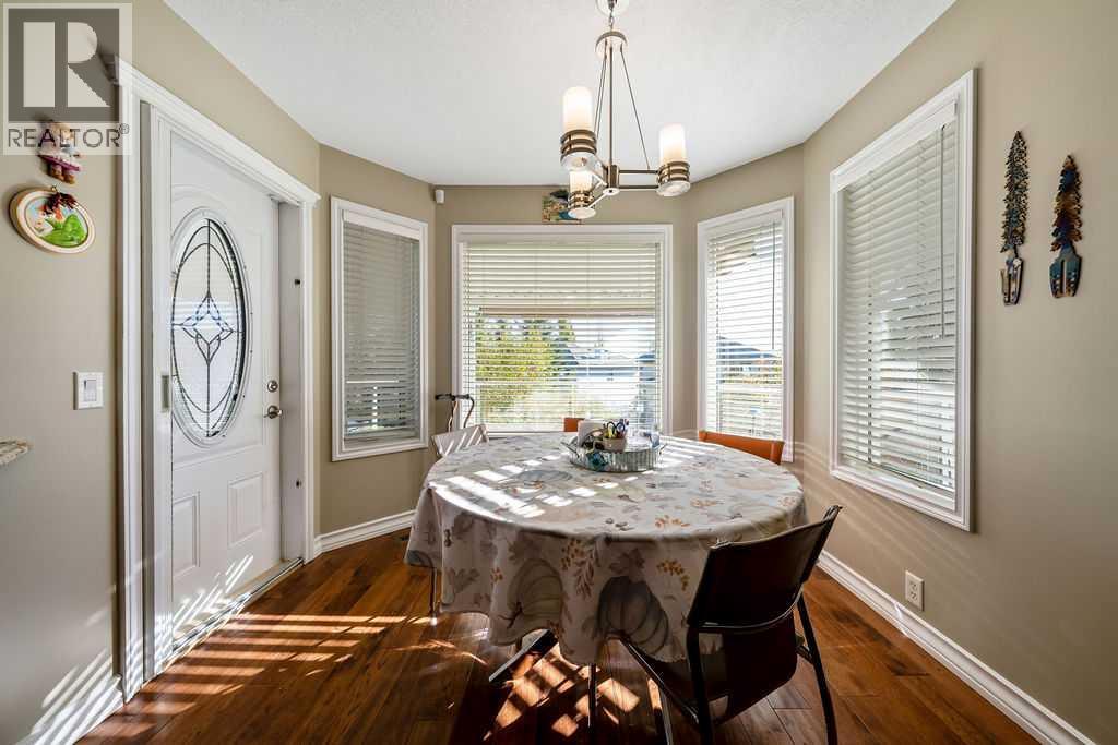 7 Springbank View Sw Property Photo 15