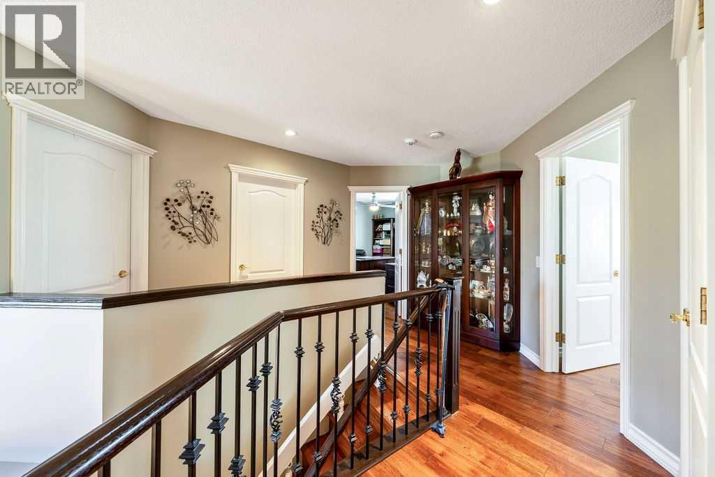 7 Springbank View Sw Property Photo 25