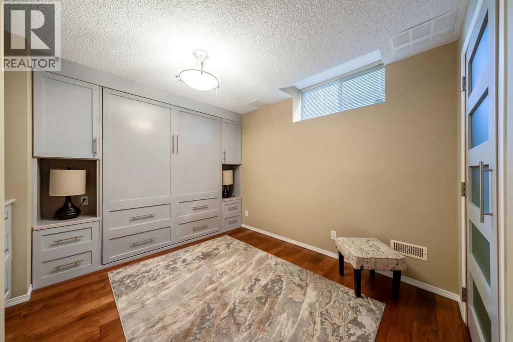 7 Springbank View Sw Property Photo 29