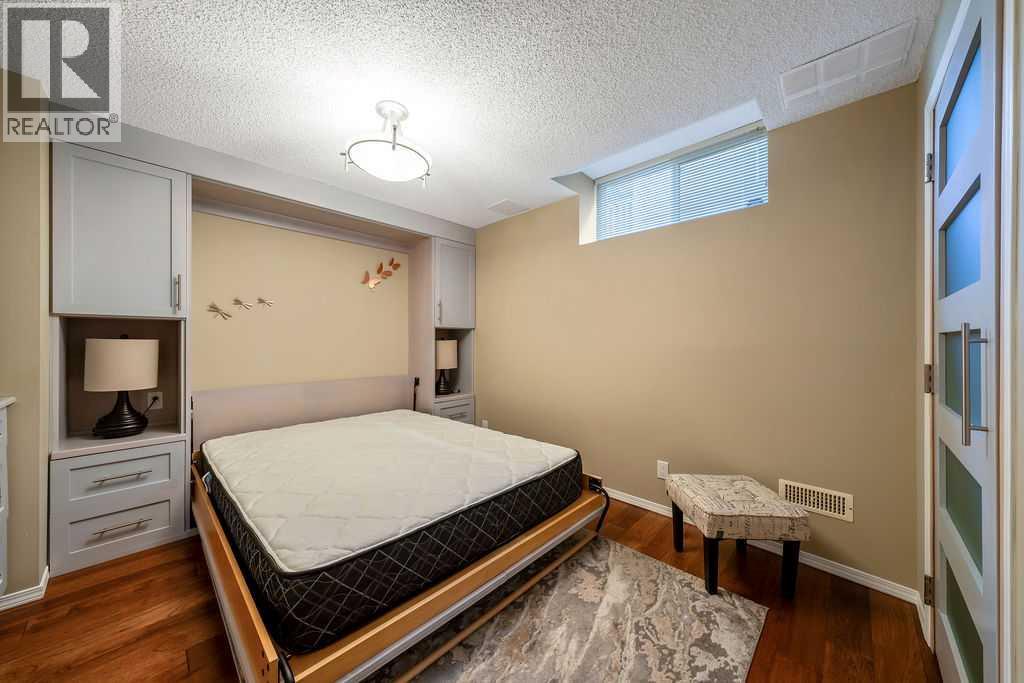 7 Springbank View Sw Property Photo 30